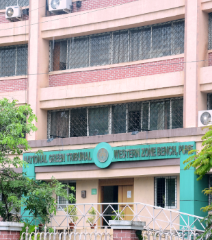 Hon'ble Rear Admiral Dhiren Vig