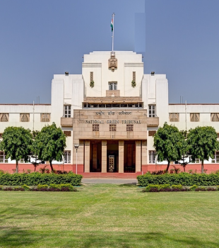 Hon'ble Rear Admiral Dhiren Vig