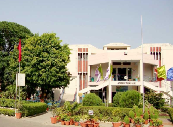 Hon'ble Rear Admiral Dhiren Vig