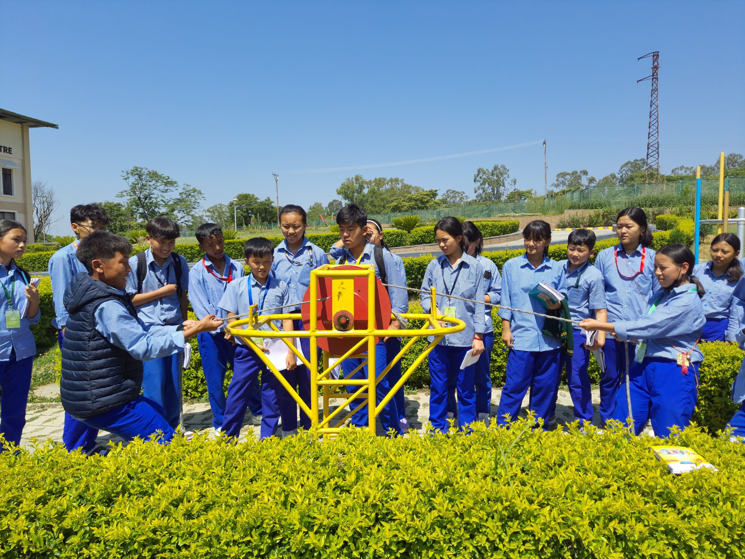 Hon'ble Rear Admiral Dhiren Vig