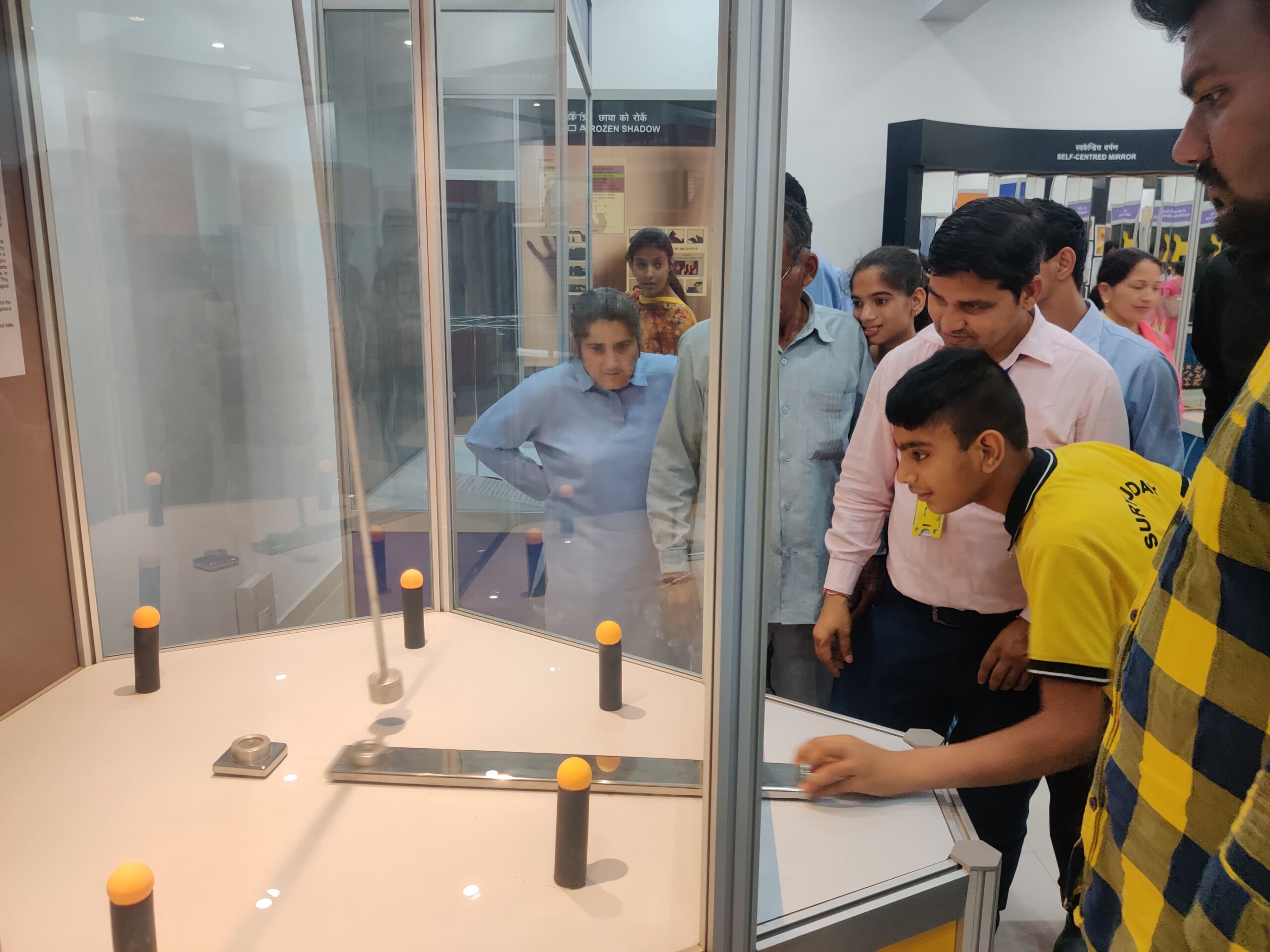 Hon'ble Rear Admiral Dhiren Vig